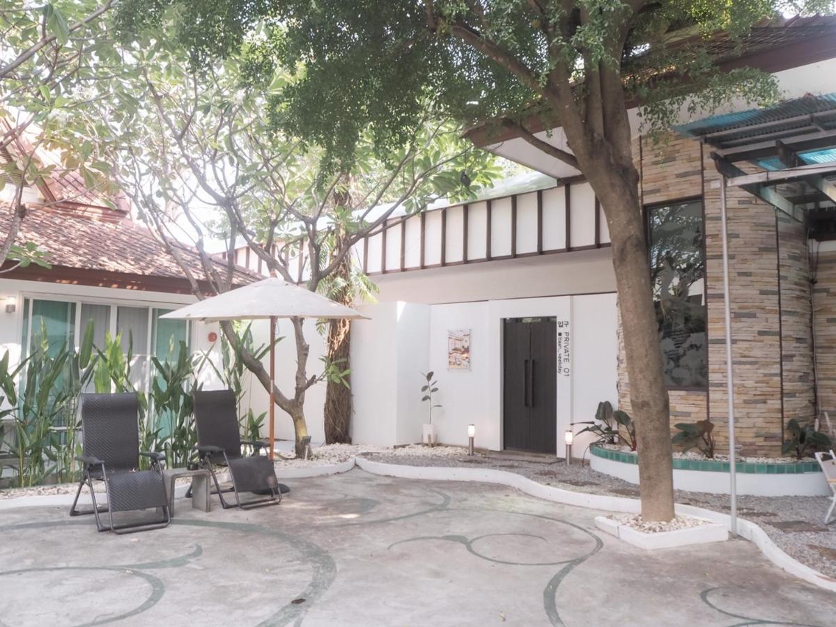 Hotel Baan Weekday Private 02 à Chiang Mai Extérieur photo